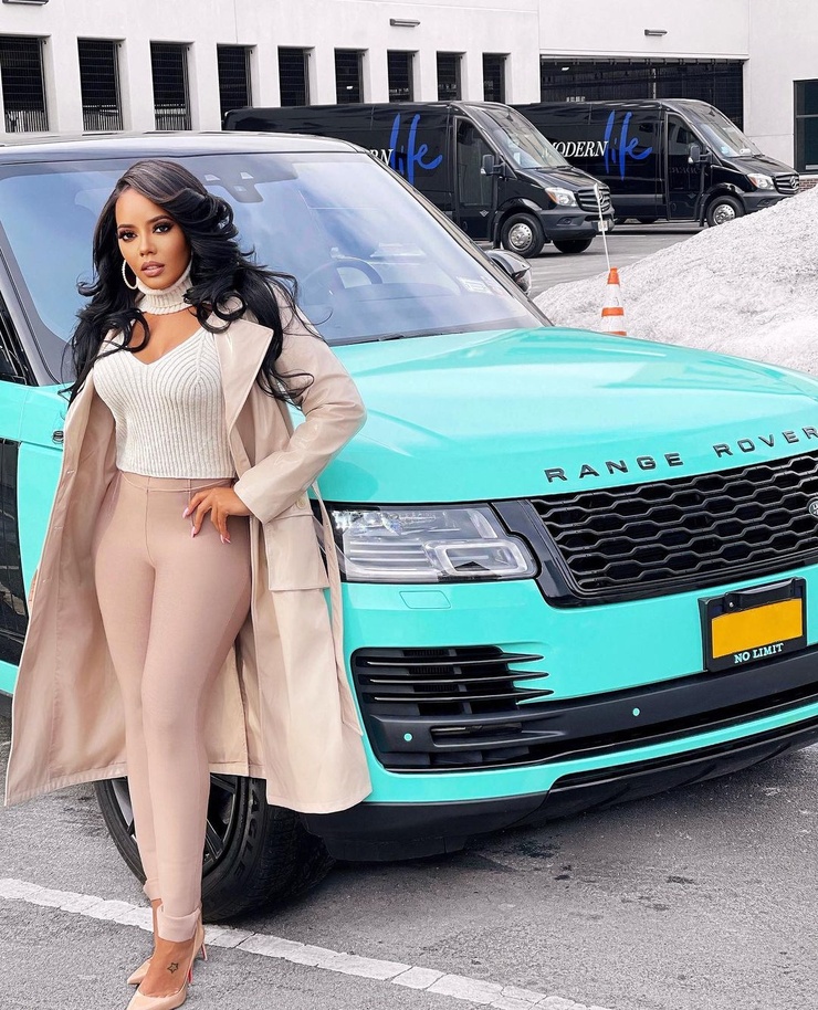 Angela Simmons