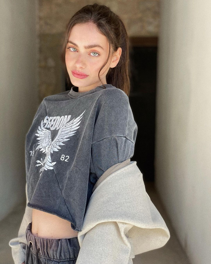 Yael Shelbia Yael Shelbia