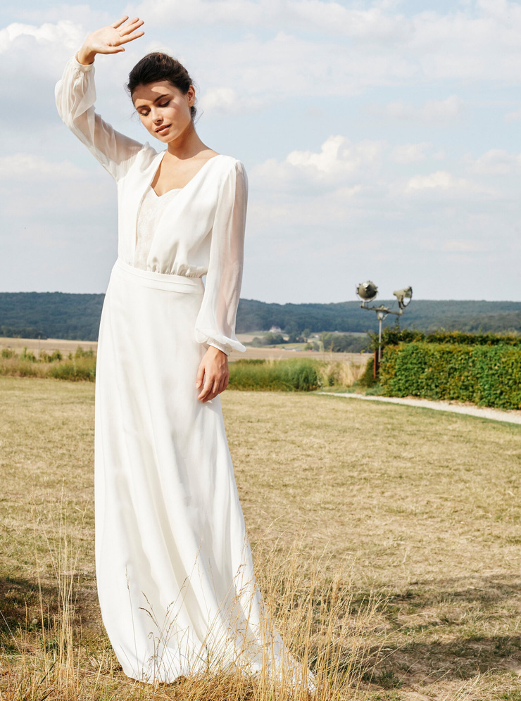 YASMINE RAVEL