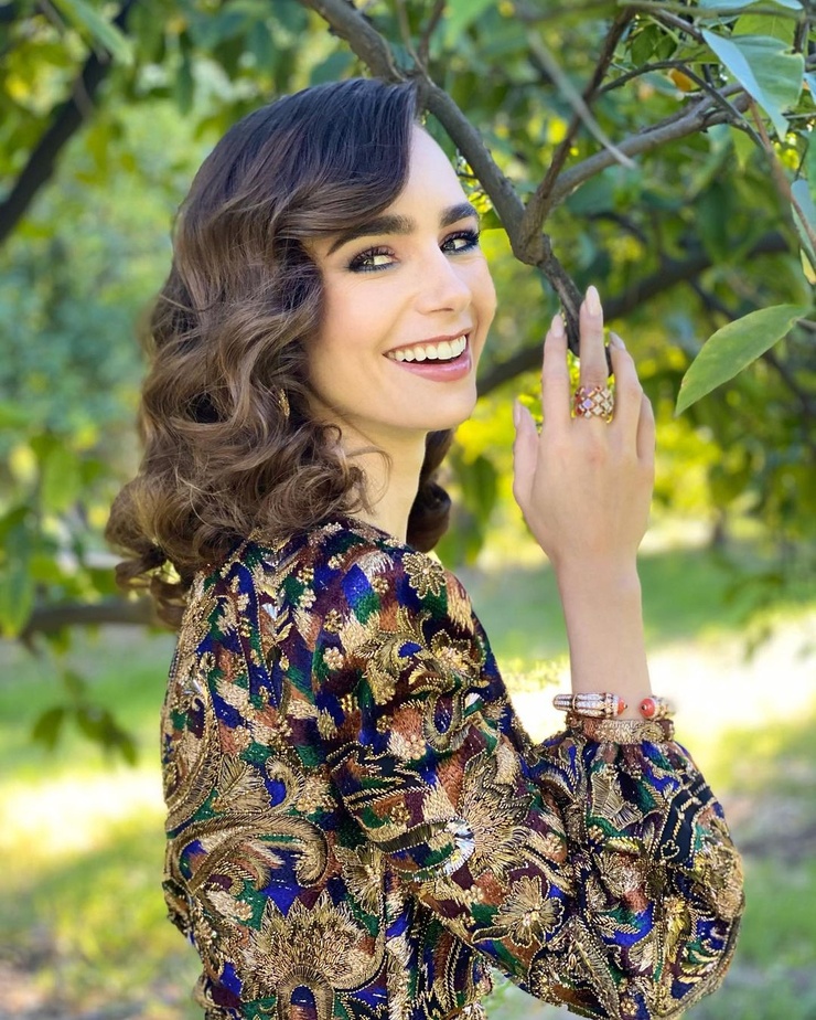 Lily Collins Lily Collins
