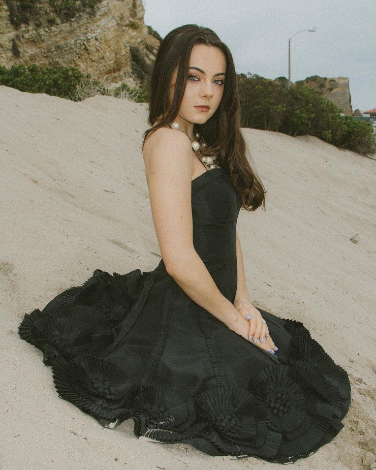 Ava Allan