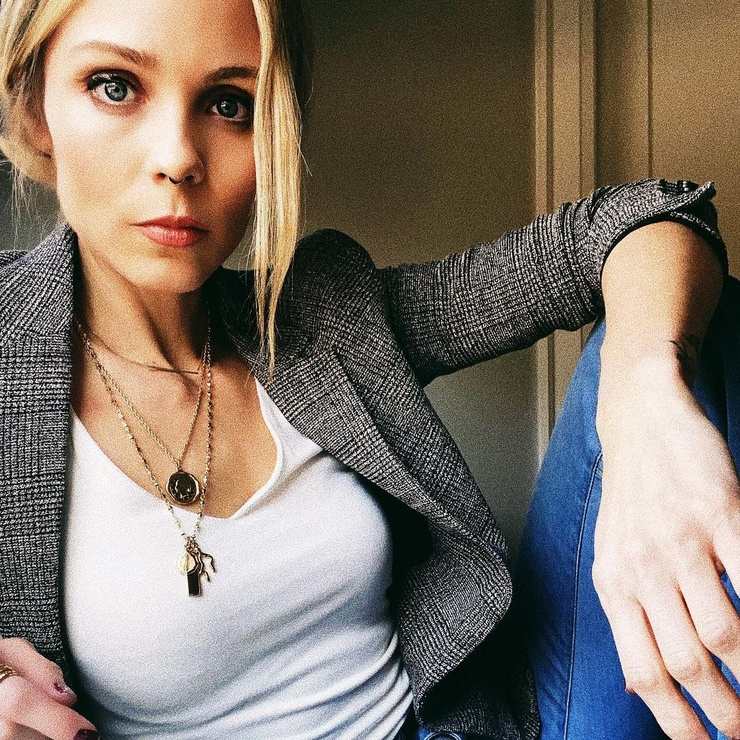 Laura Vandervoort Laura Vandervoort