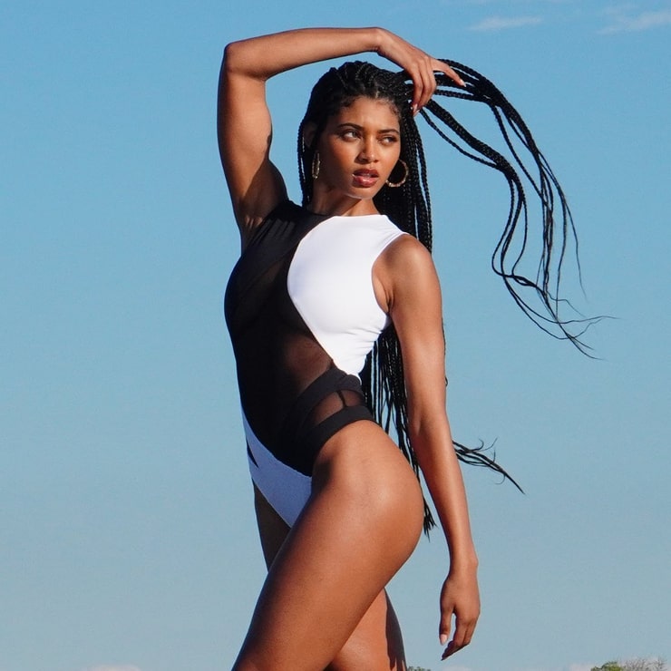 Danielle Herrington Danielle Herrington