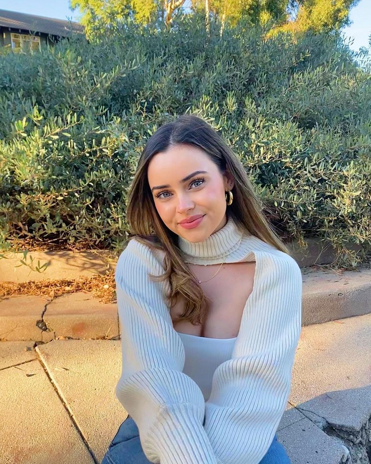 Nicolette Langley