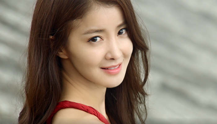 Si-young Lee Si-young Lee
