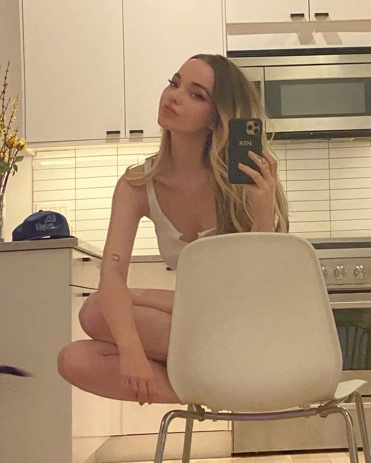 Dove Cameron