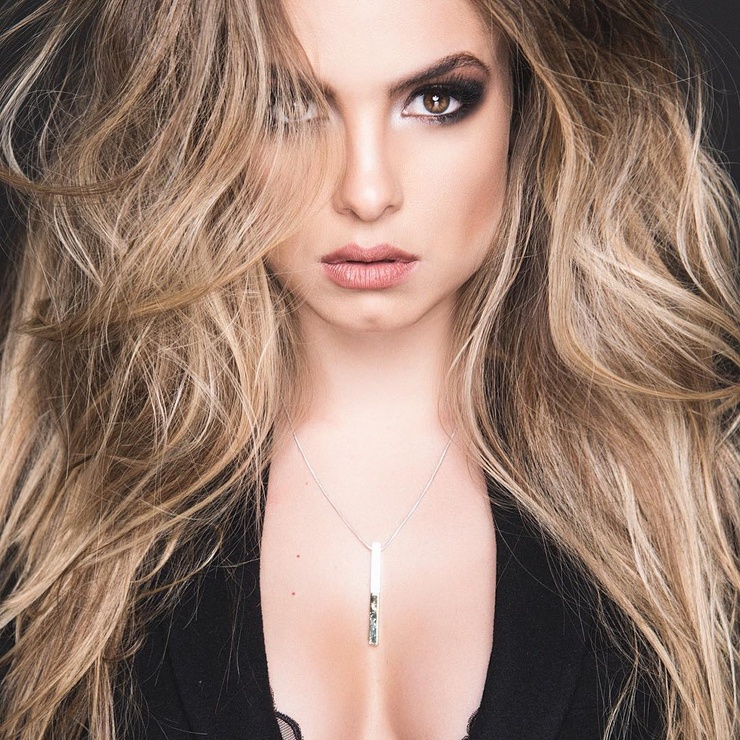 Lua Blanco