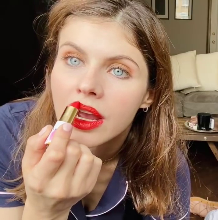 Alexandra Daddario Alexandra Daddario