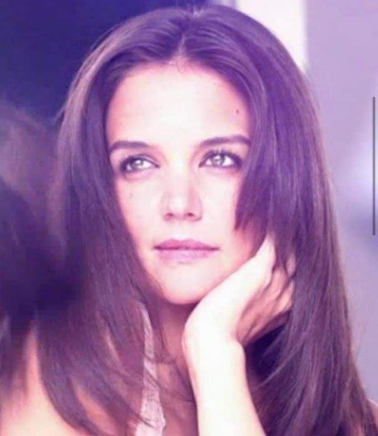 Katie Holmes