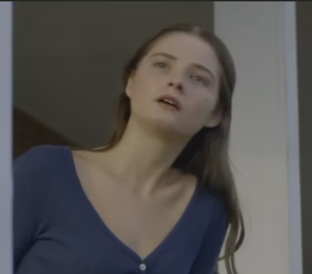 Stefanie Scott