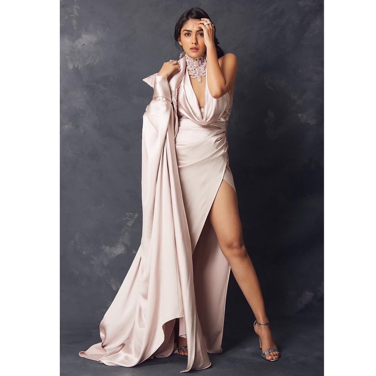 Mrunal Thakur