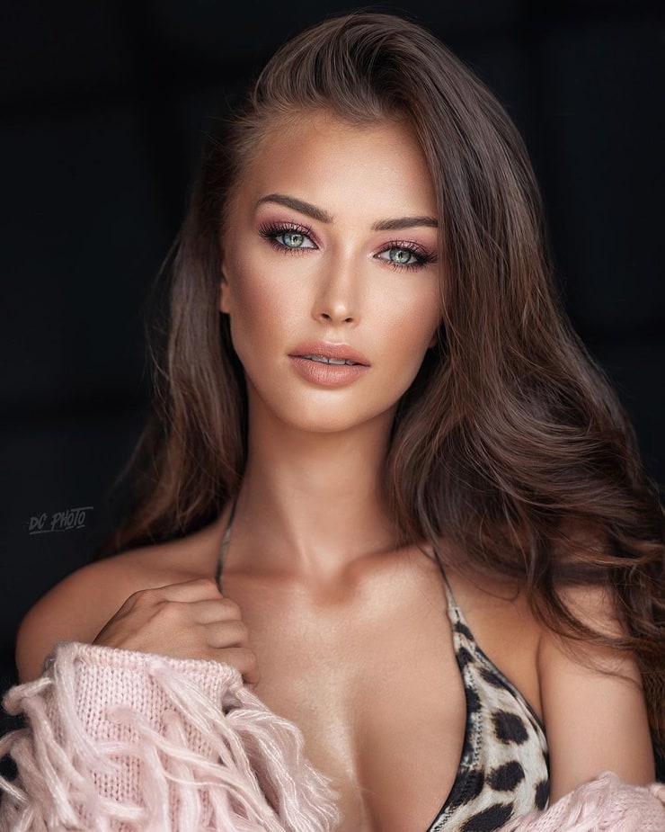Ola Przywitowska Ola Przywitowska