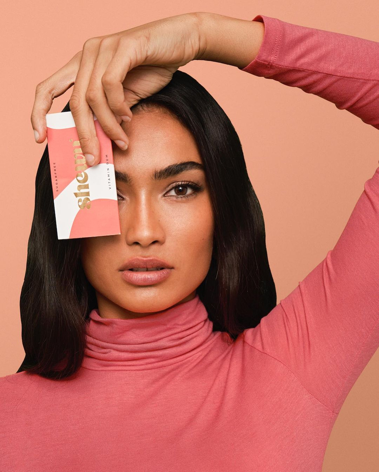 Kelly Gale Kelly Gale