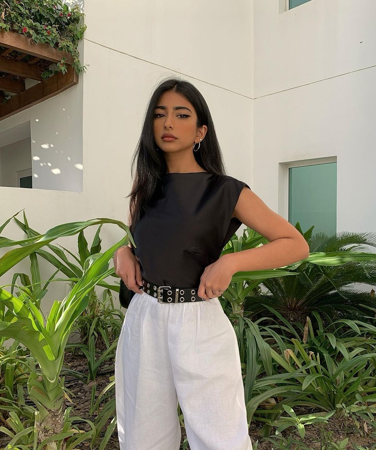 Iffat Marashi