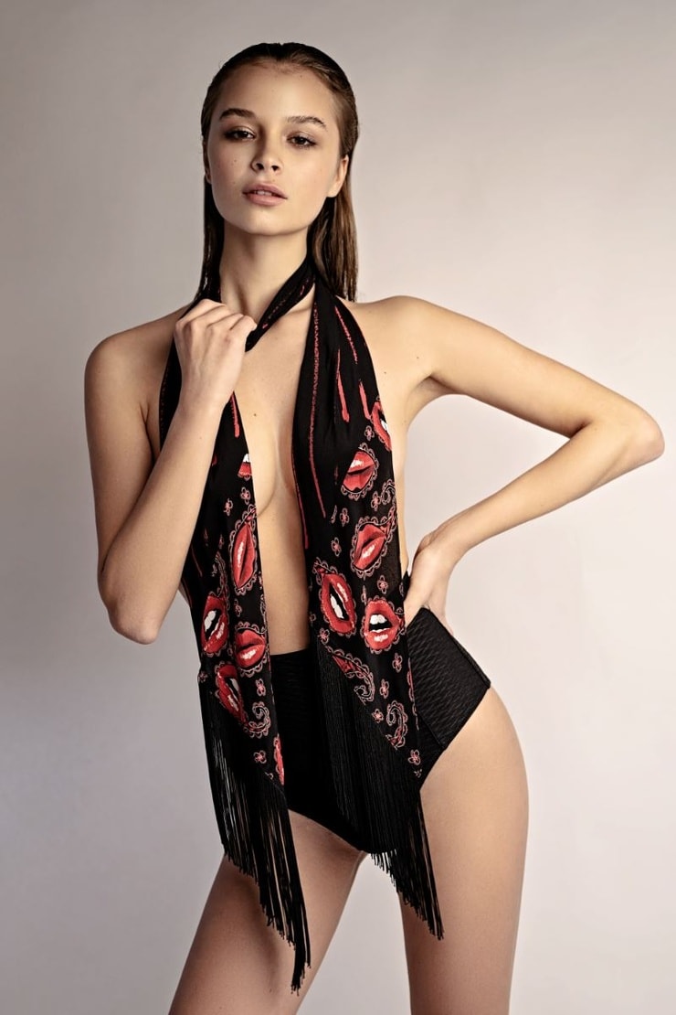 Daria Zotova Daria Zotova