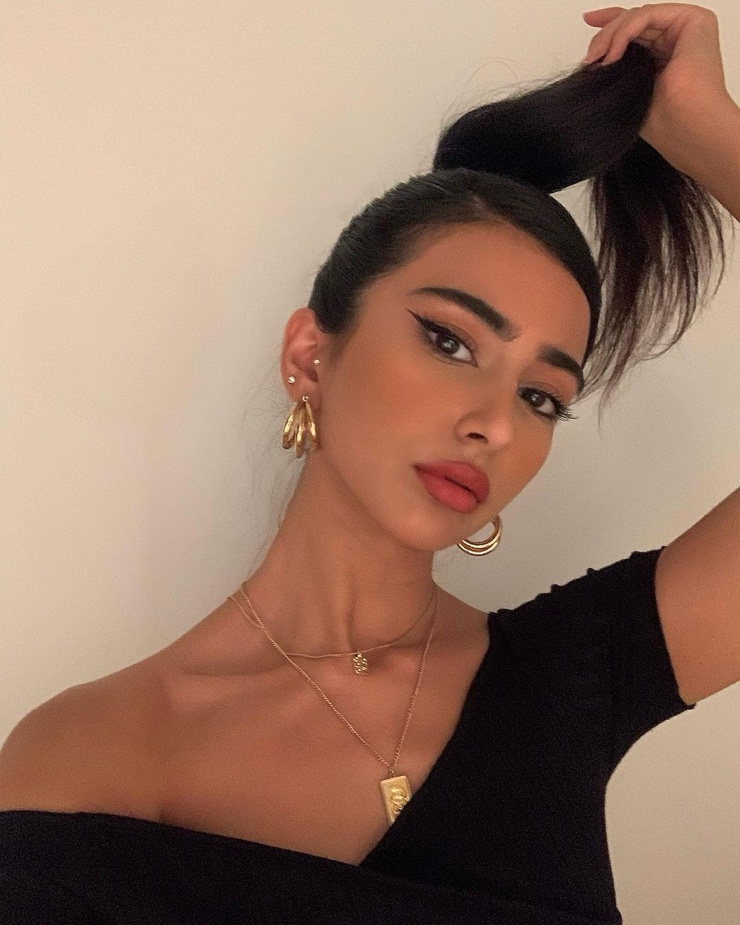 Iffat Marashi