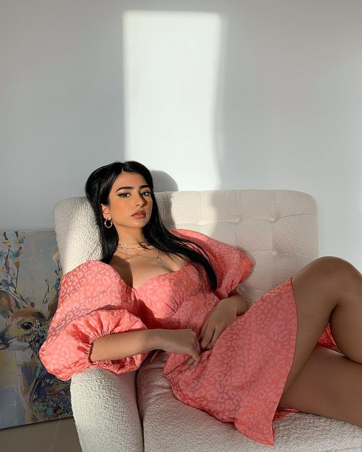 Iffat Marashi