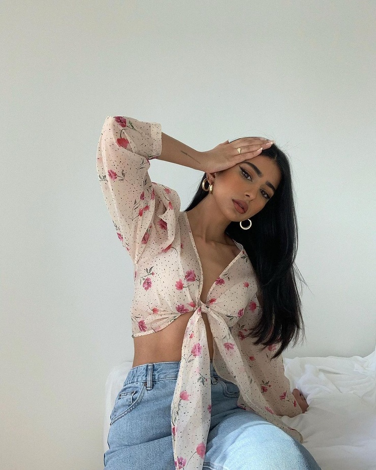 Iffat Marashi