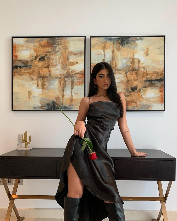 Iffat Marashi