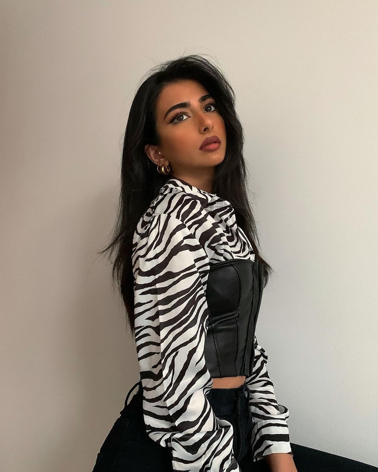 Iffat Marashi