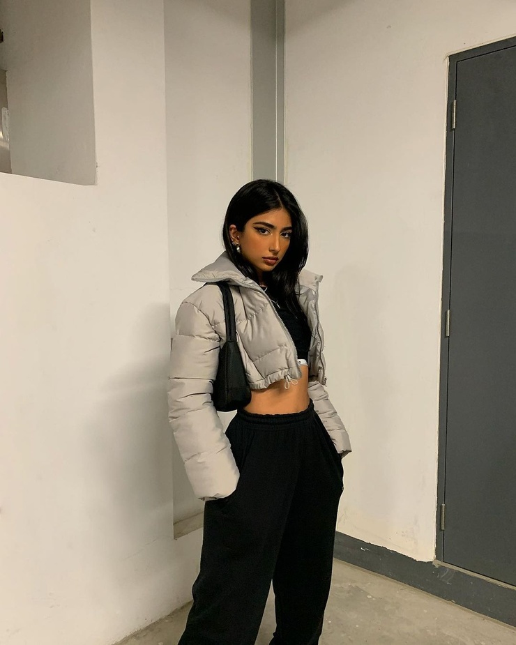 Iffat Marashi