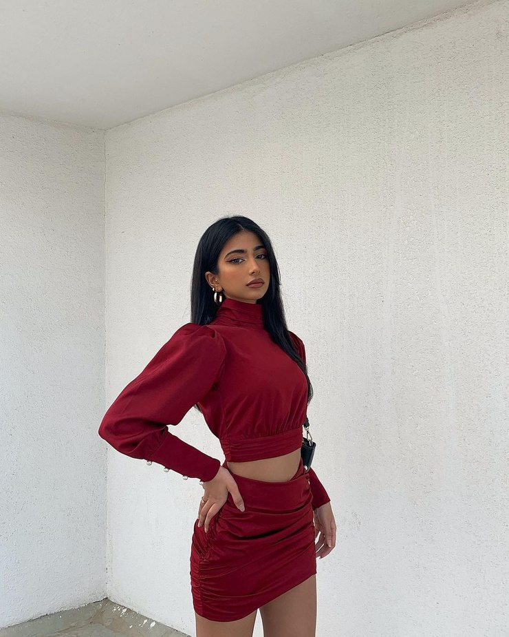 Iffat Marashi
