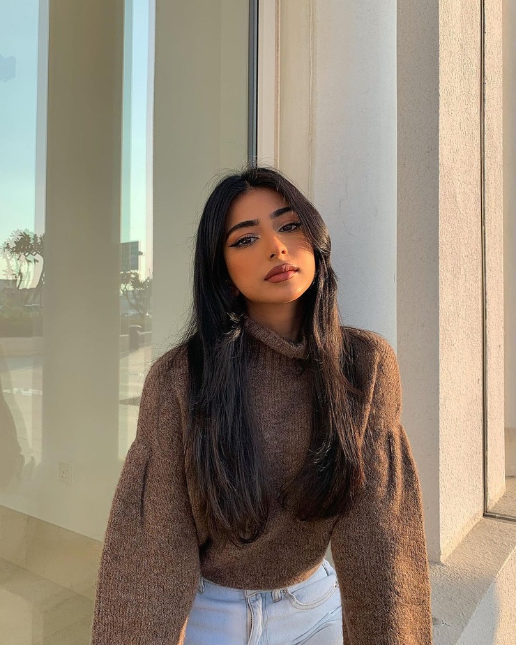 Iffat Marashi
