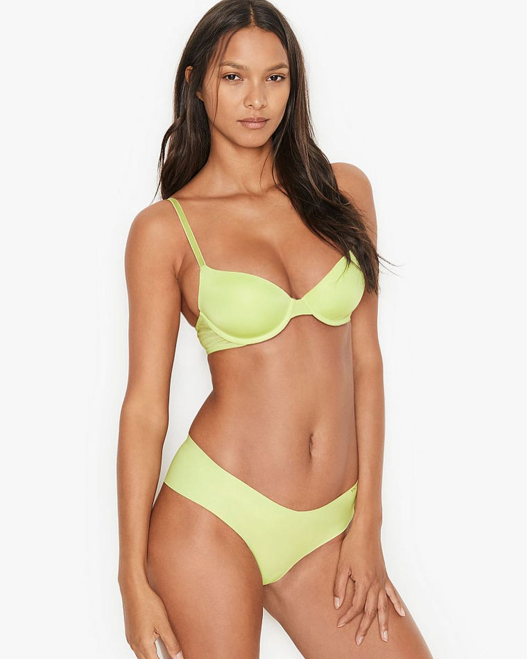 Lais Ribeiro Lais Ribeiro