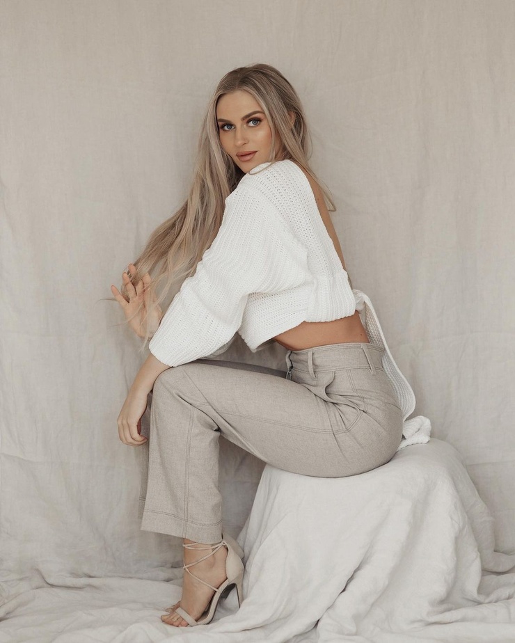 ANNA NYSTRÖM ANNA NYSTRÖM
