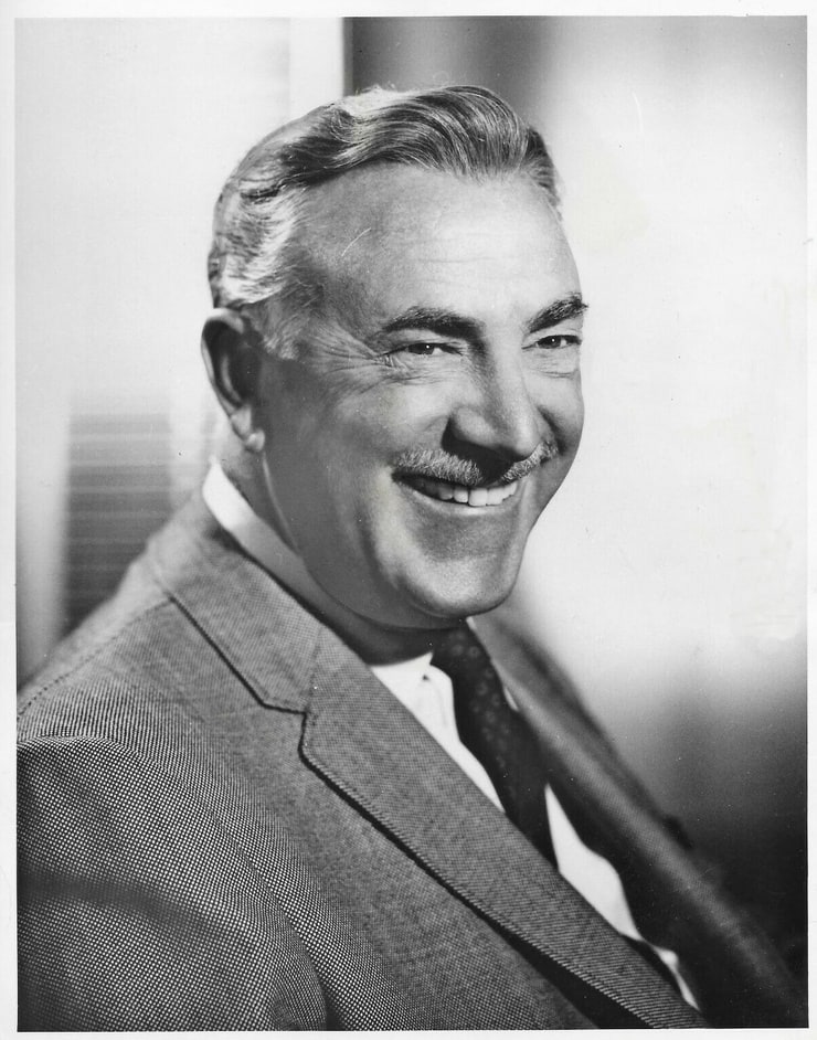 Raymond Bailey