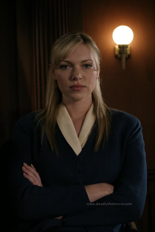 Laura Prepon
