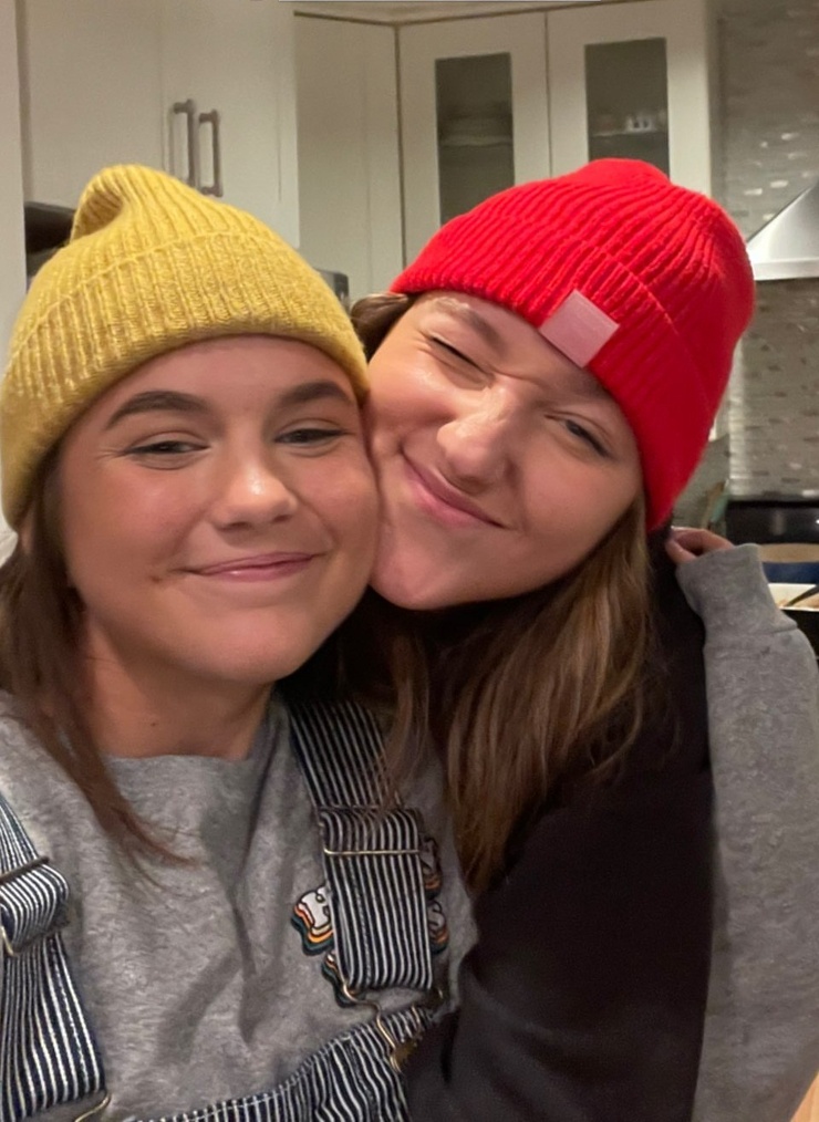 Chloe East Chloe East