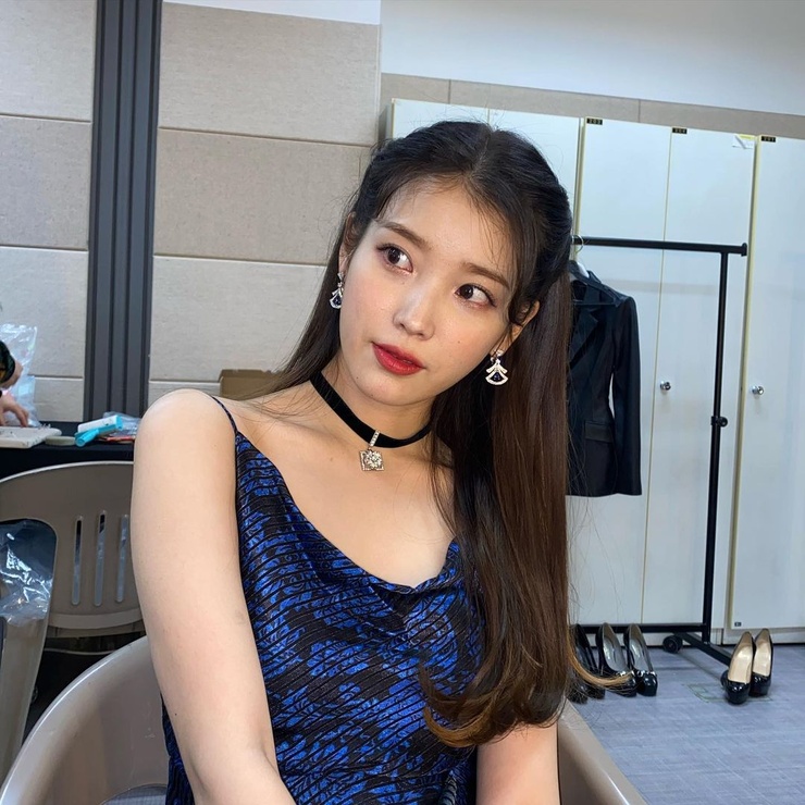IU IU