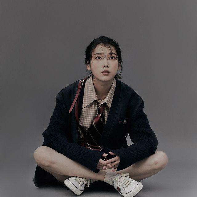 IU