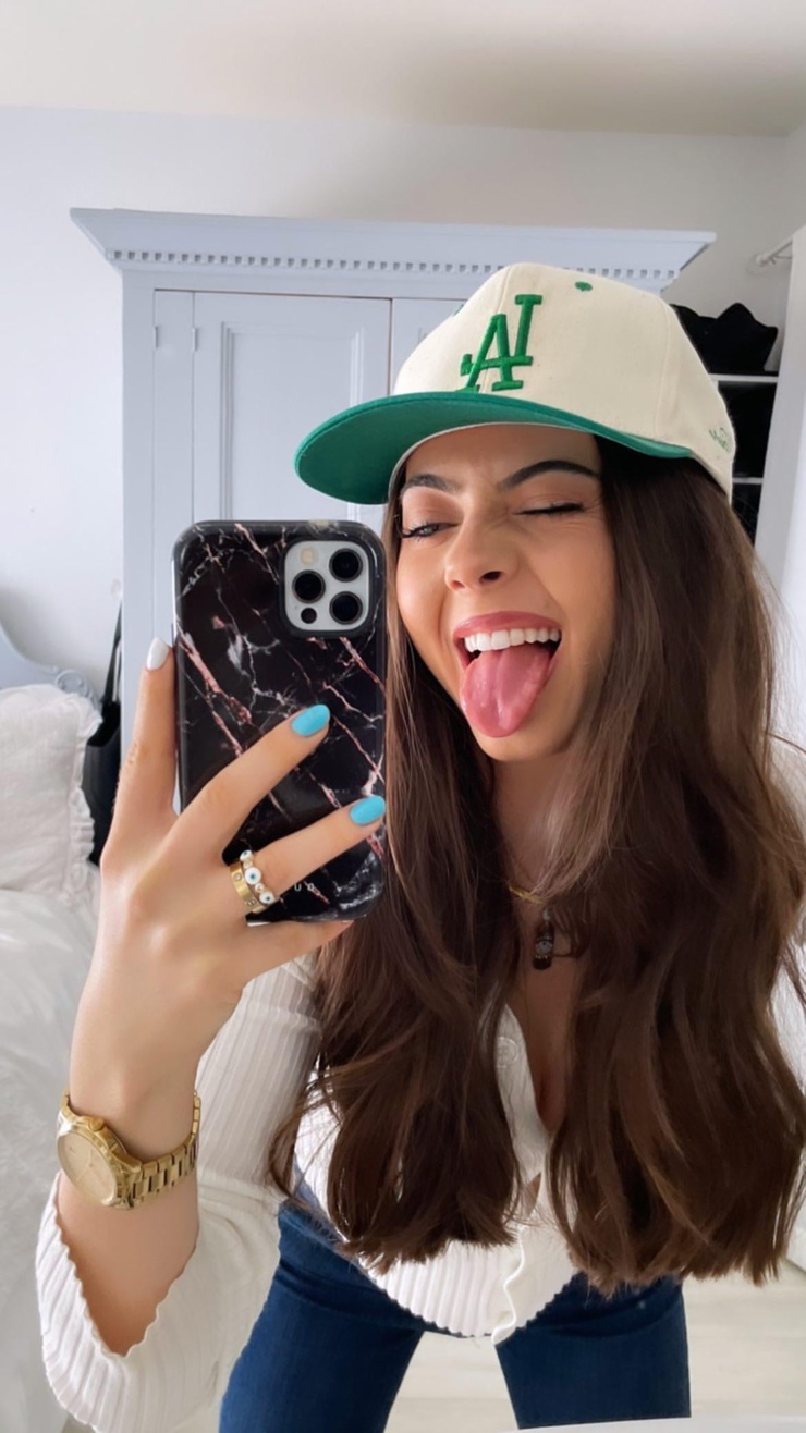 Ava Allan