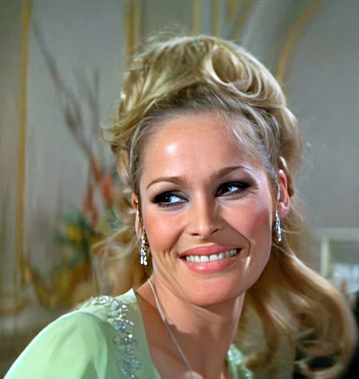 Ursula Andress