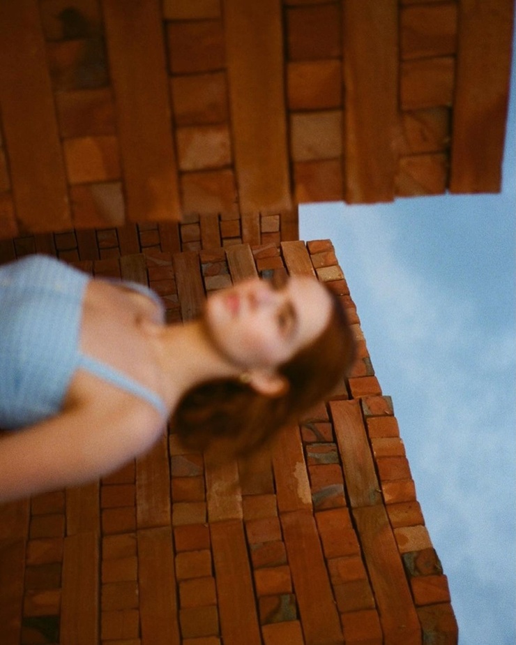 Zoey Deutch