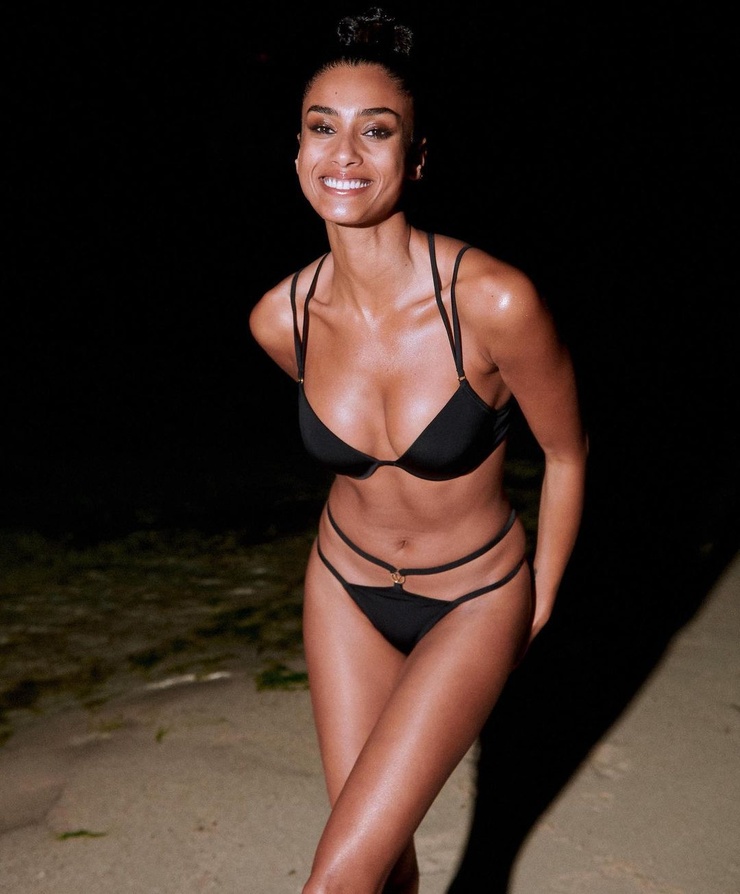 Imaan Hammam Imaan Hammam