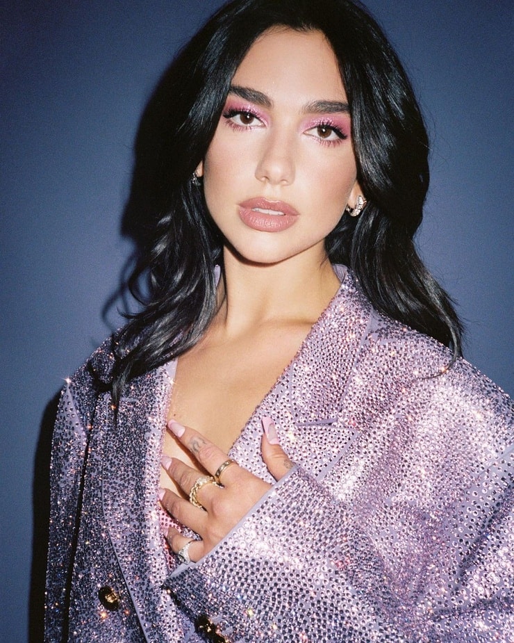 Dua Lipa picture