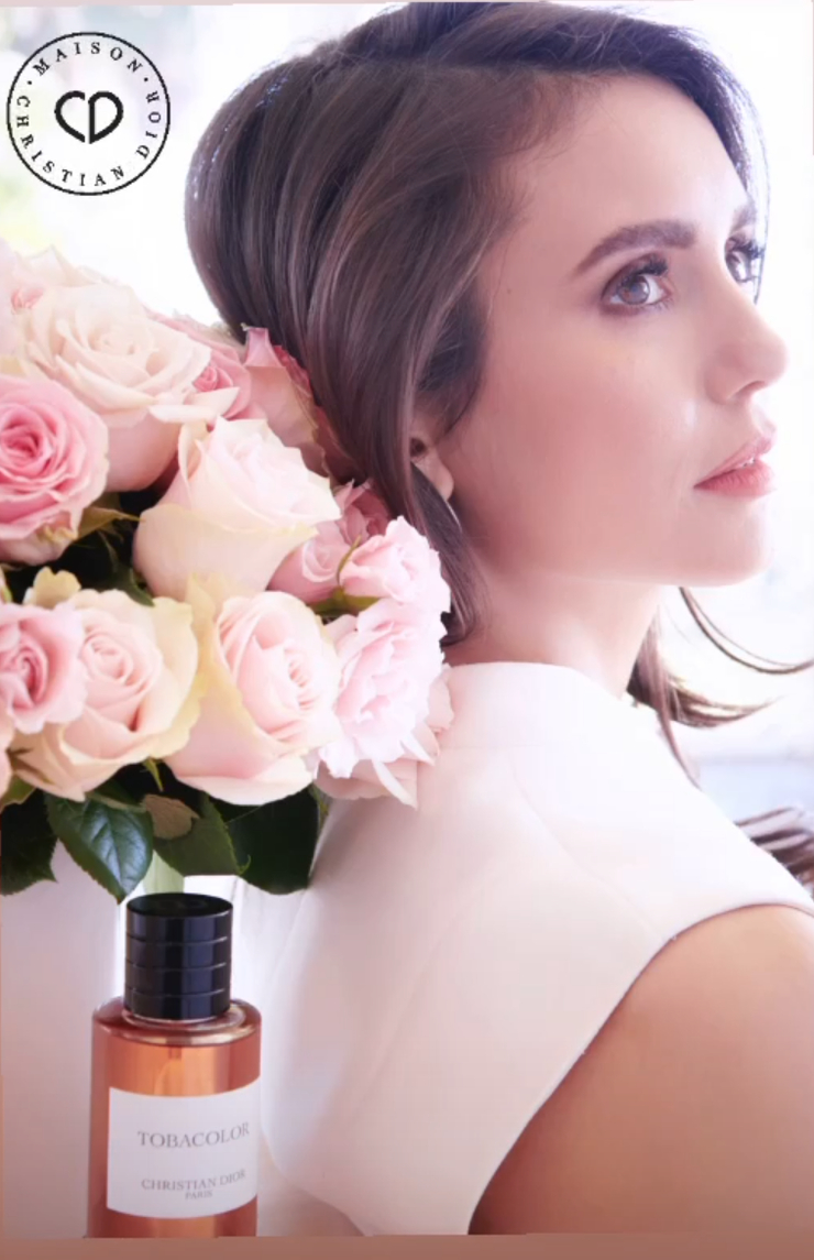 Nina Dobrev