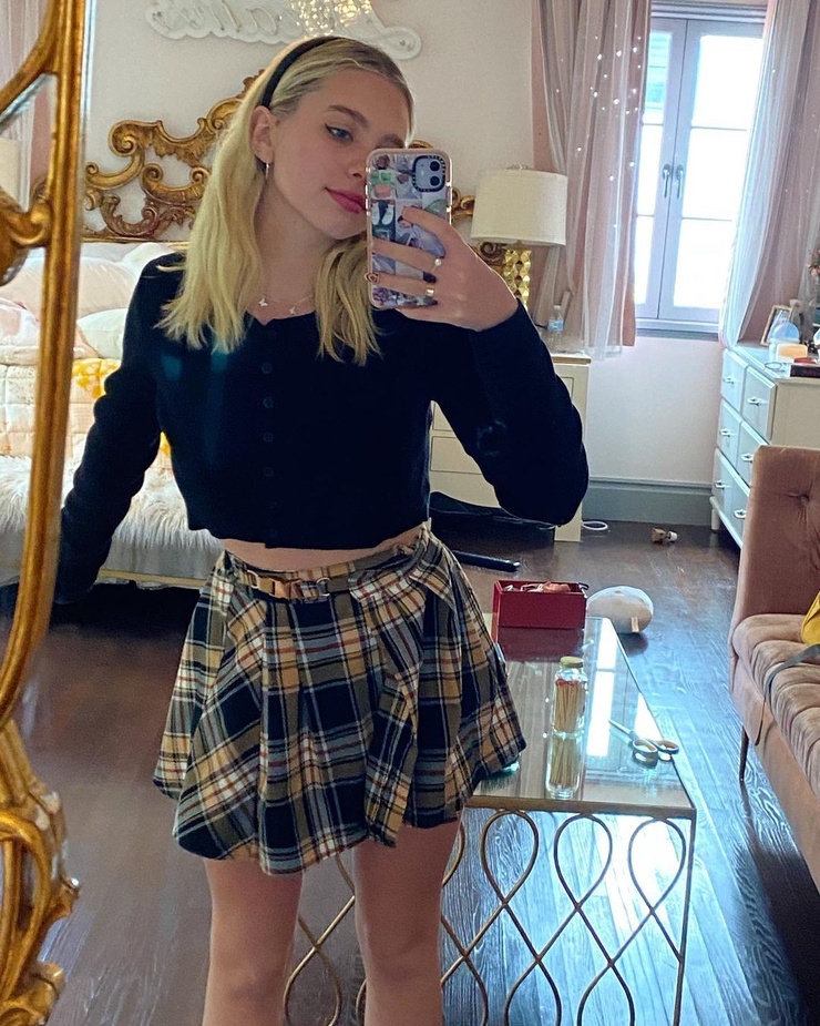 Lilia Buckingham Lilia Buckingham