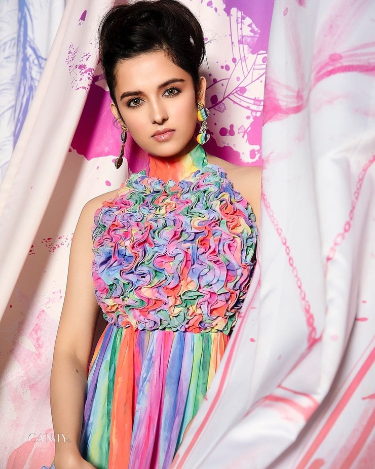 Shirley Setia