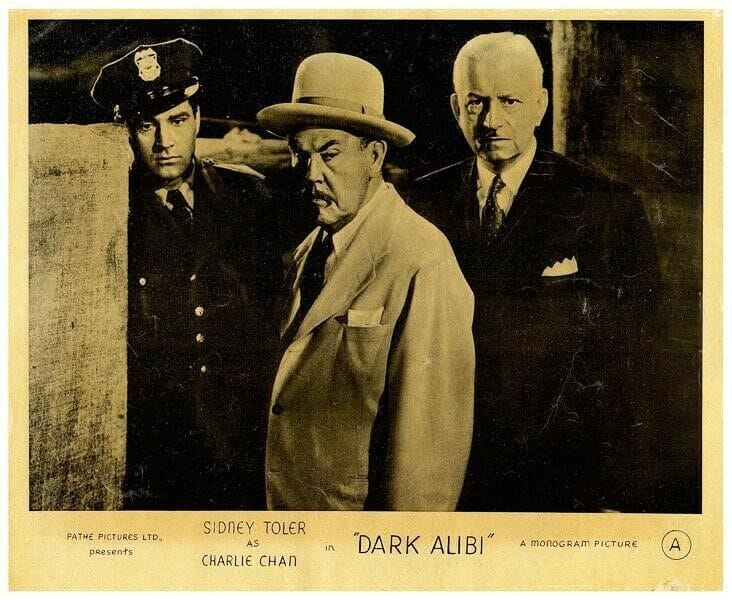 Charlie Chan in Dark Alibi