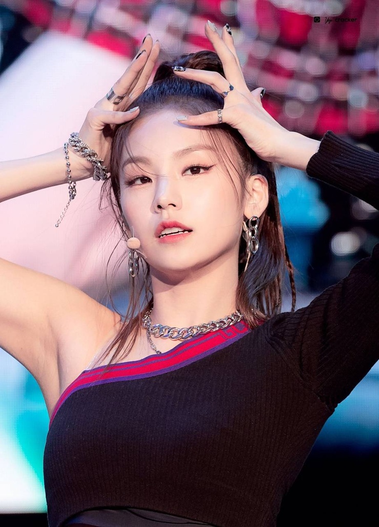 Hwang Yeji