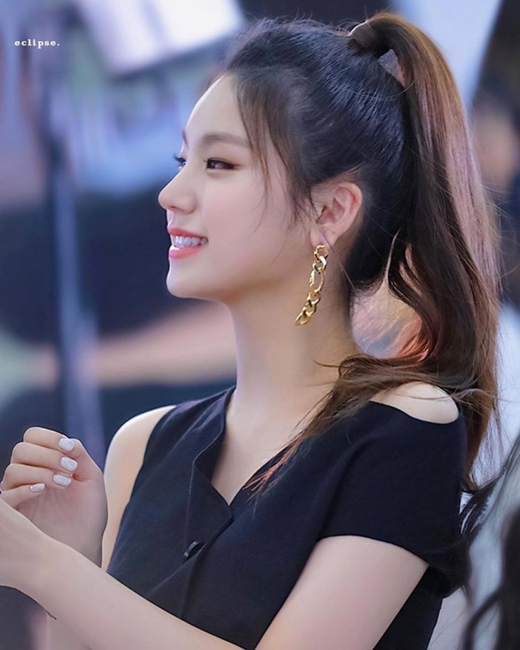 Hwang Yeji
