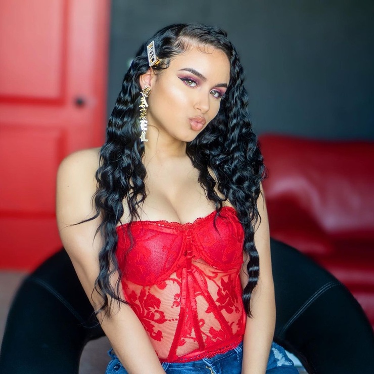 Hazel Zquad