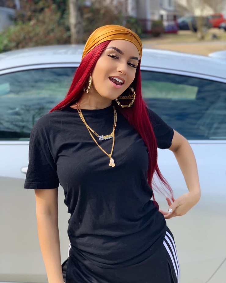 Hazel Zquad