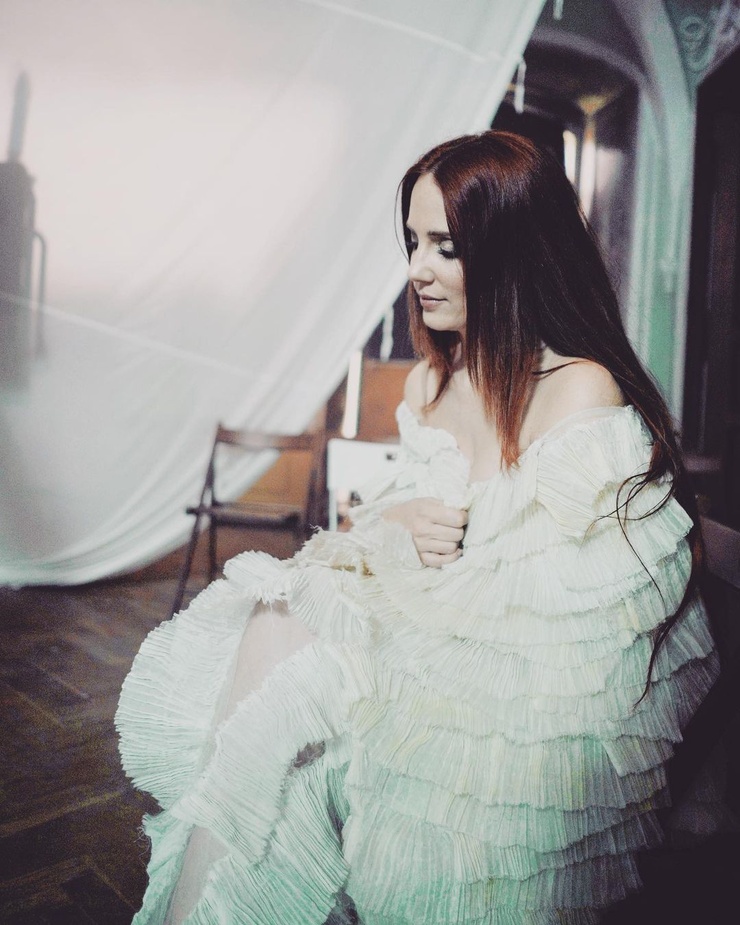 Simone Simons