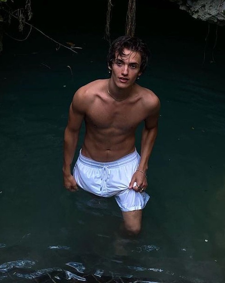 Noah Urrea