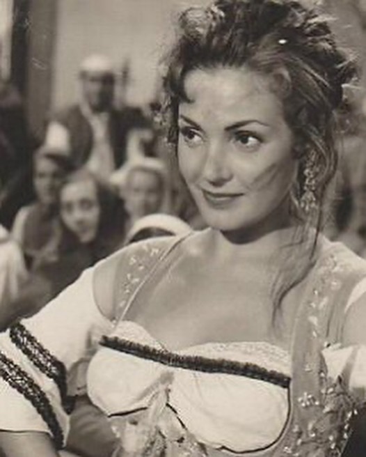Carmen Sevilla